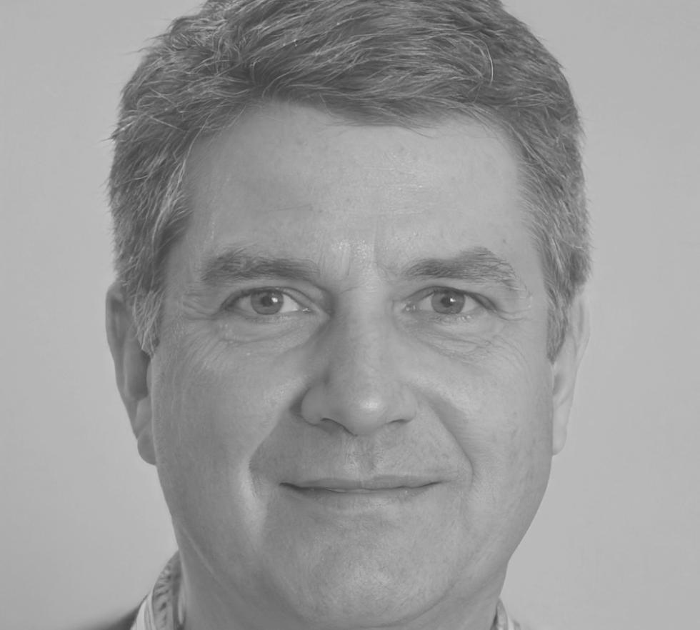 Portret profesional Valerian Tomescu