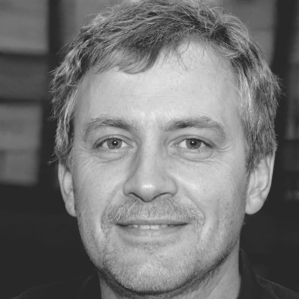 Călin Morărescu - Director de Dezvoltare Strategică veronithalexa